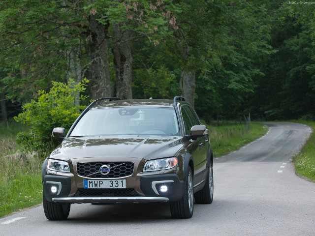 Volvo XC70 фото