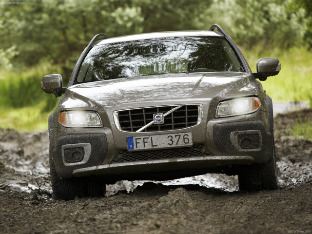 Volvo XC70 фото