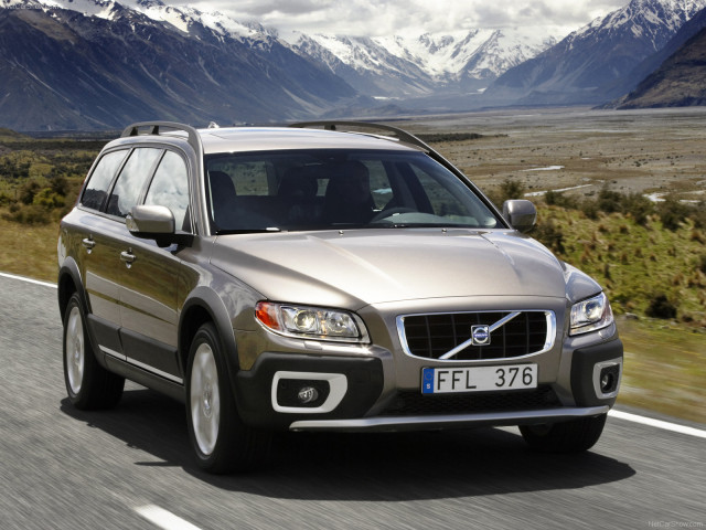 Volvo XC70 фото