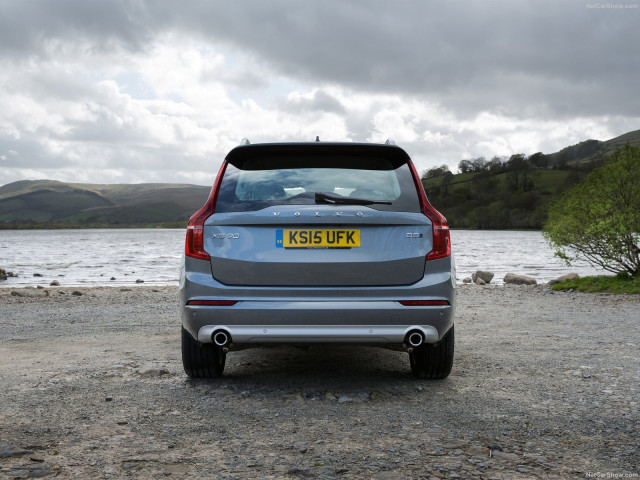 Volvo XC90 UK-Version фото