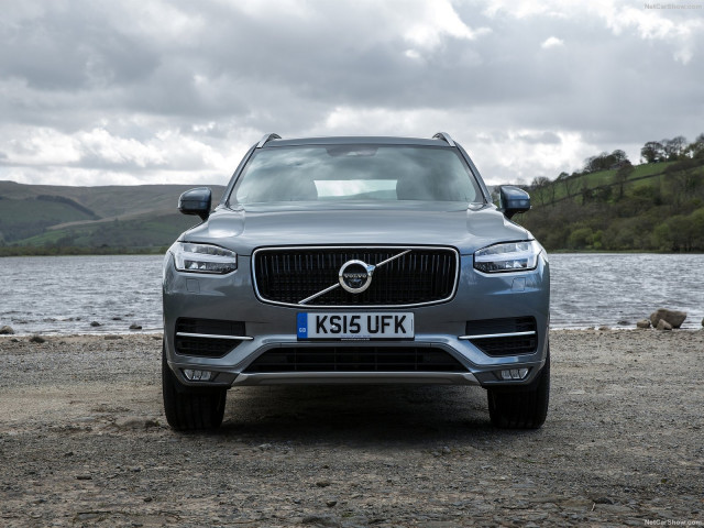 Volvo XC90 UK-Version фото