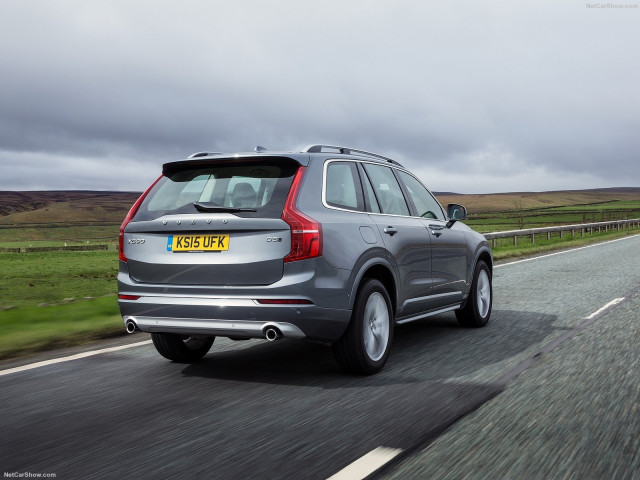 Volvo XC90 UK-Version фото