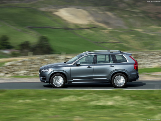 Volvo XC90 UK-Version фото