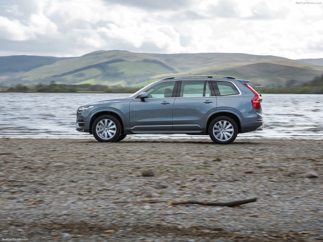 Volvo XC90 UK-Version фото