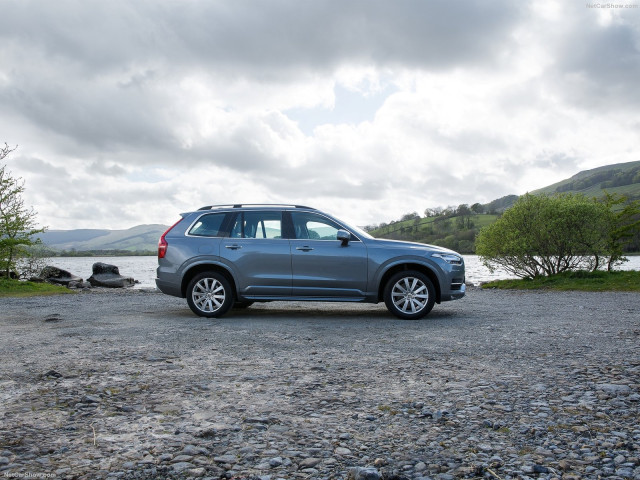 Volvo XC90 UK-Version фото