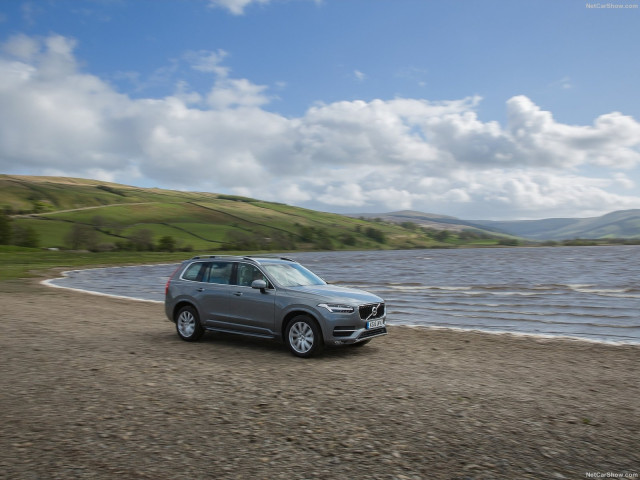 Volvo XC90 UK-Version фото