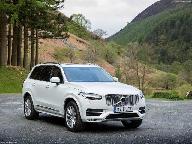 Volvo XC90 UK-Version фото