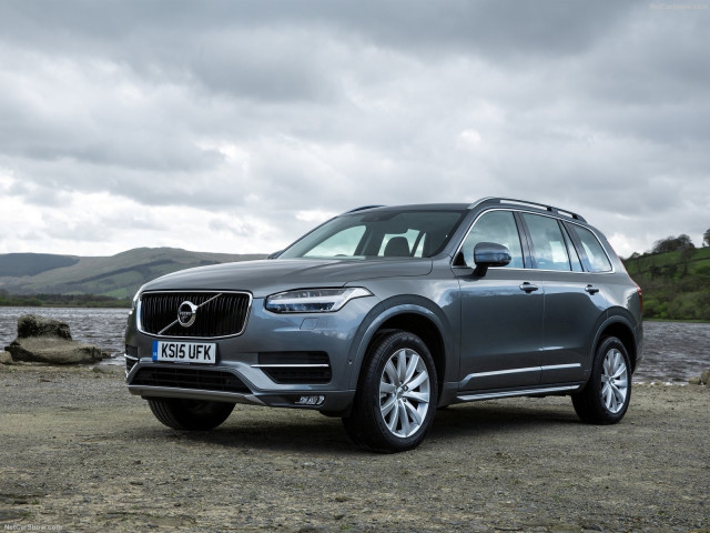 Volvo XC90 UK-Version фото