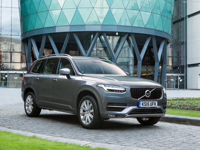 Volvo XC90 UK-Version фото