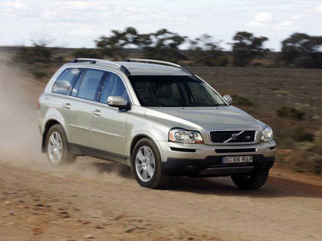 Volvo XC90 фото