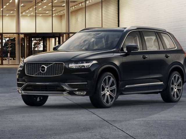 Volvo XC90 фото