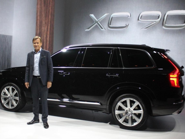 Volvo XC90 фото