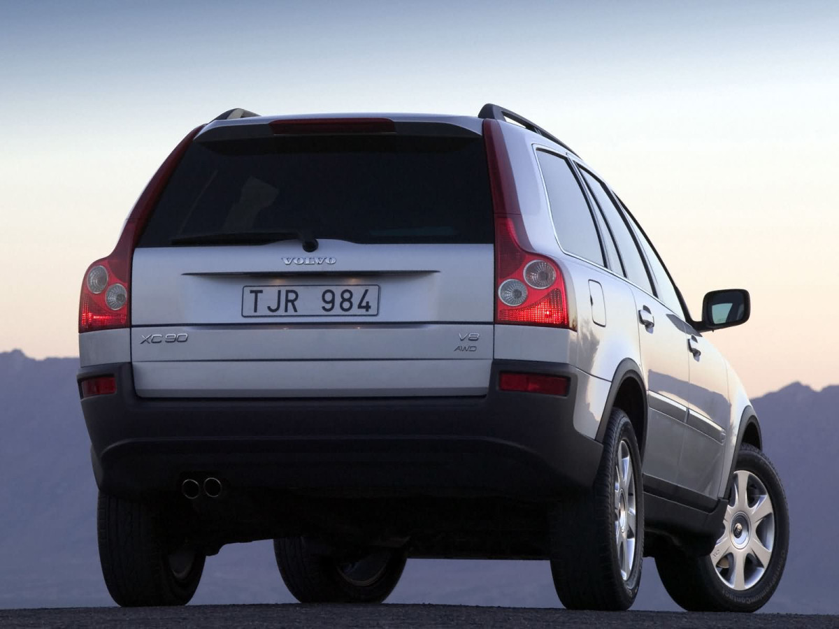 Volvo XC90 фото 15249