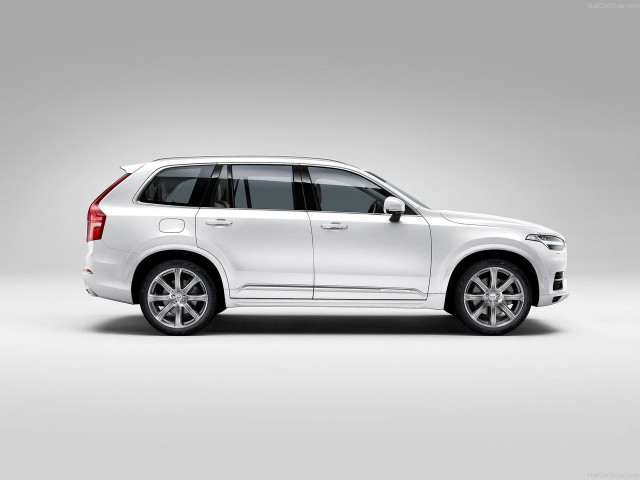 Volvo XC90 фото