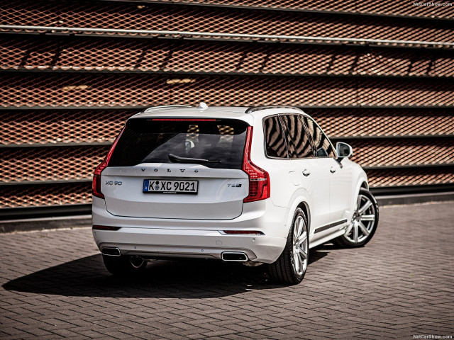 Volvo XC90 фото