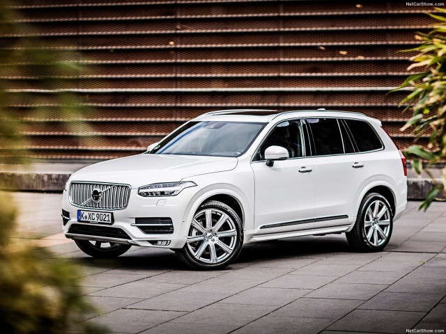 Volvo XC90 фото