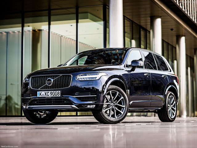 Volvo XC90 фото