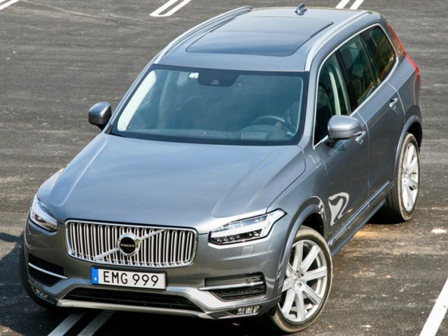 Volvo XC90 фото