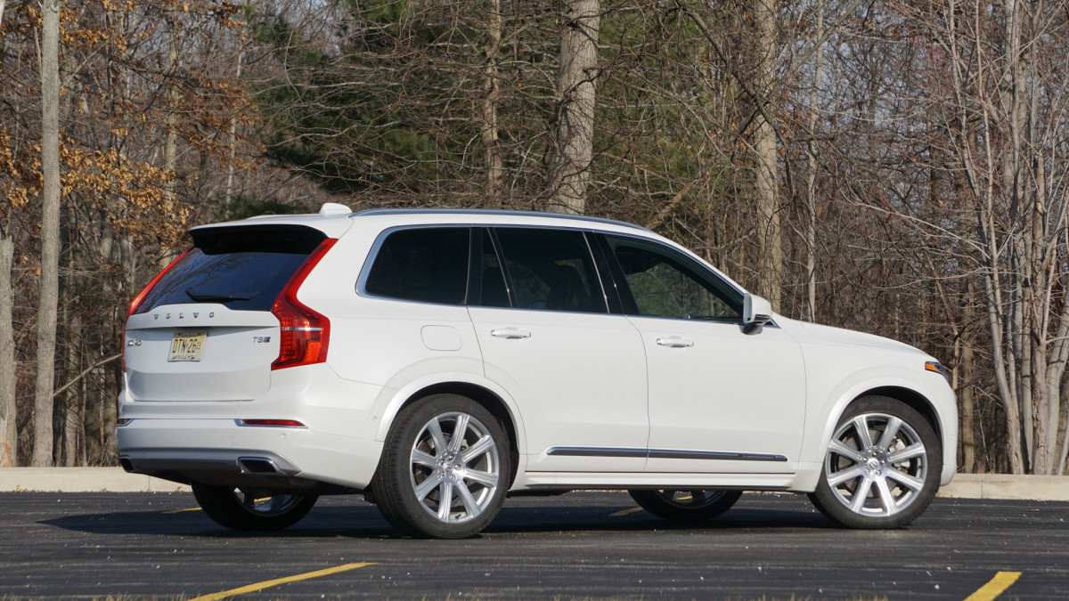 Volvo XC90 фото 180507