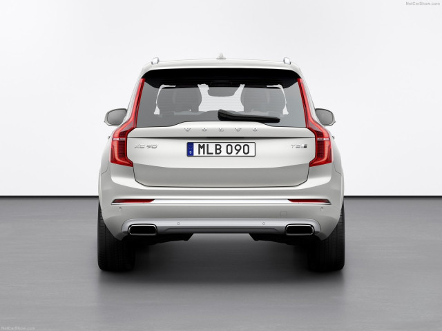 Volvo XC90 фото