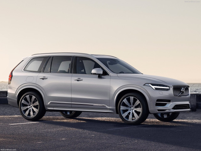 Volvo XC90 фото