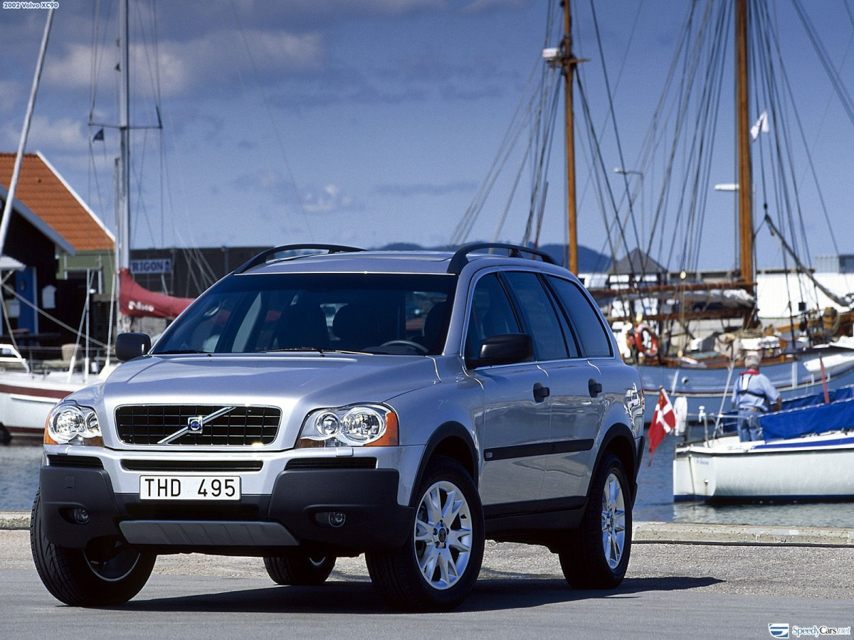 Volvo XC90 фото 7376