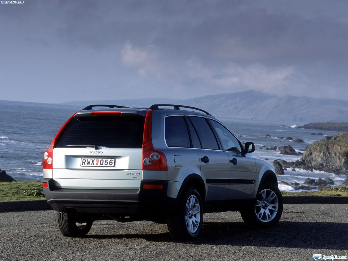 Volvo XC90 фото 7380