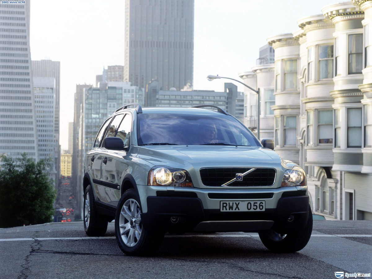 Volvo XC90 фото 7383