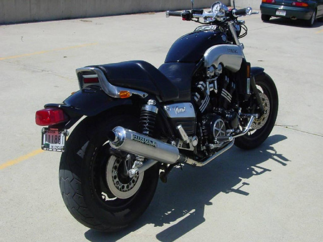 Yamaha V-MAX фото