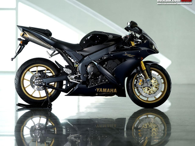 Yamaha YZF-R1 SP фото