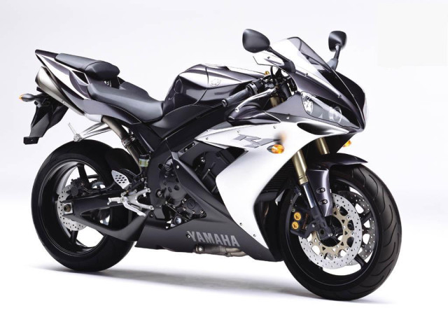 Yamaha YZF-R1 фото