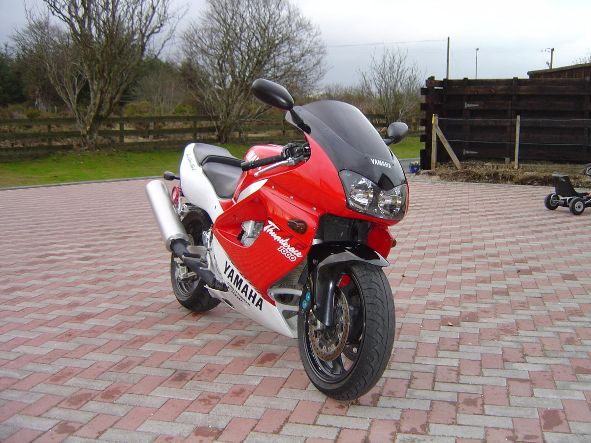 Yamaha YZF1000R Thunderace фото 20674