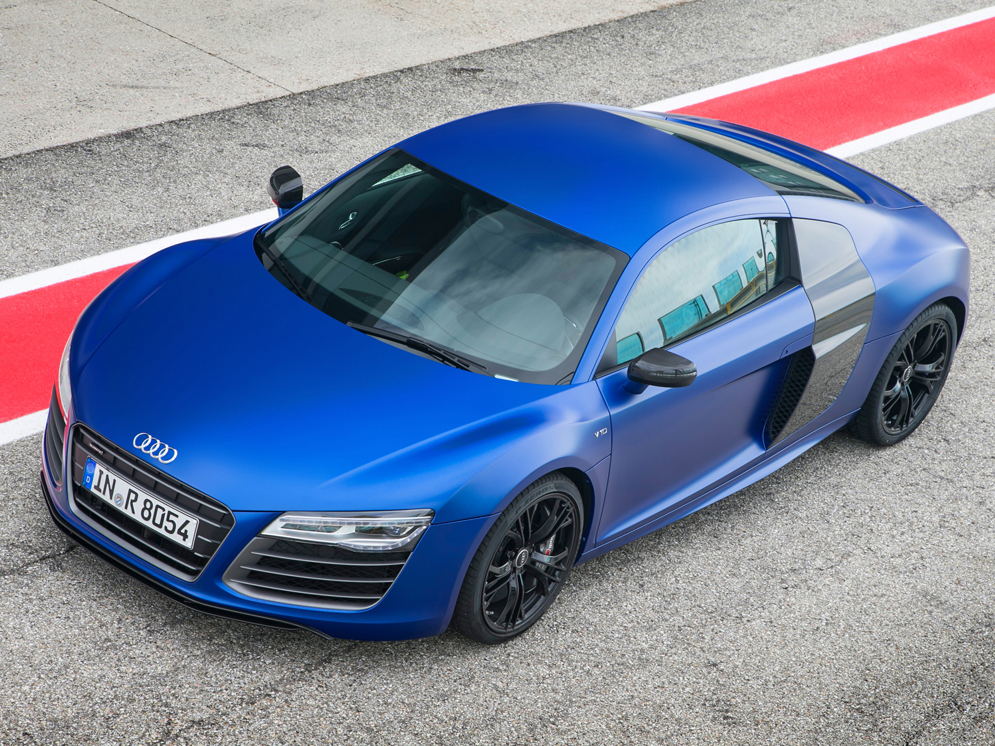 Audi r8 v10 Plus 2012