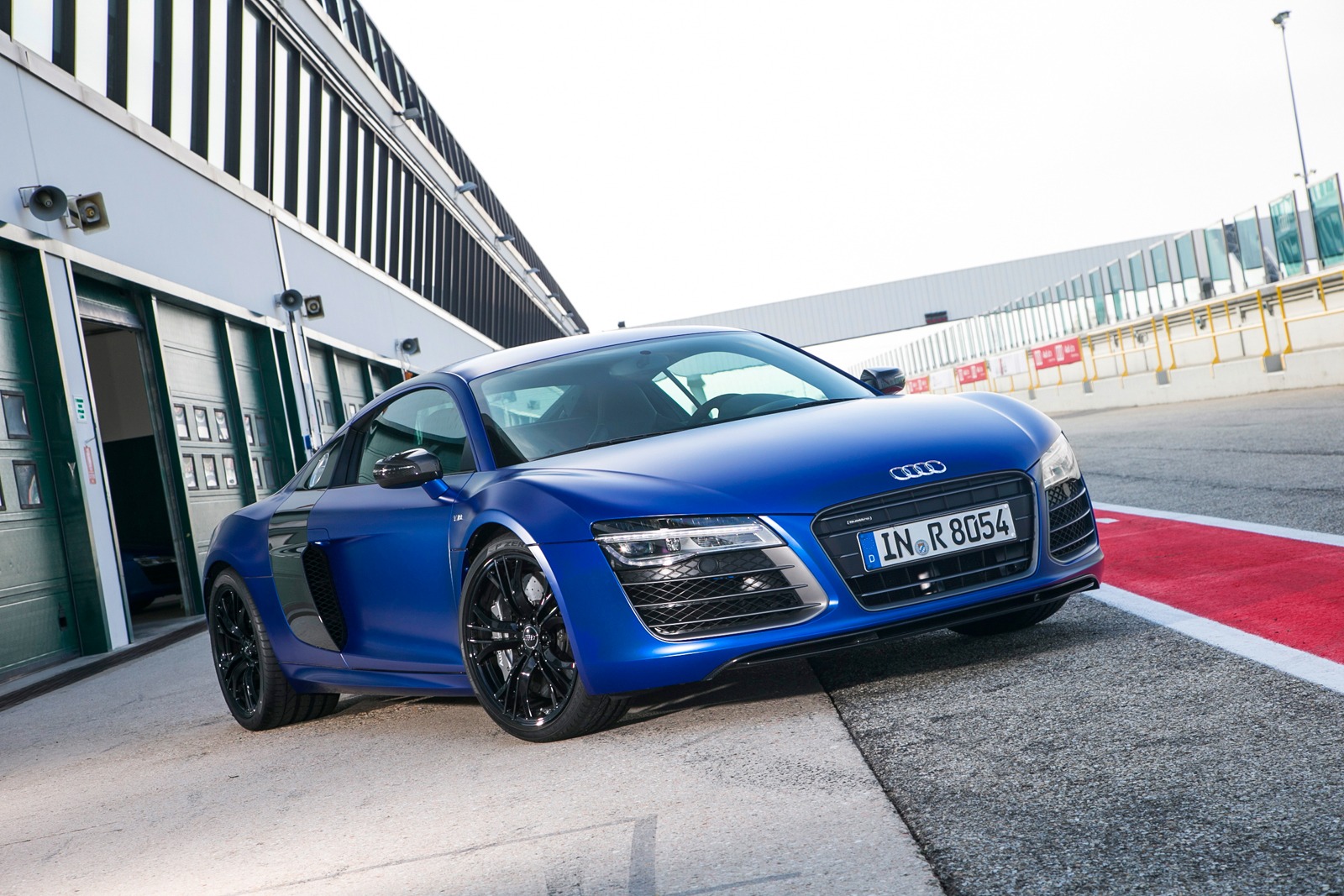 R8 5 2 Audi Blue 2013