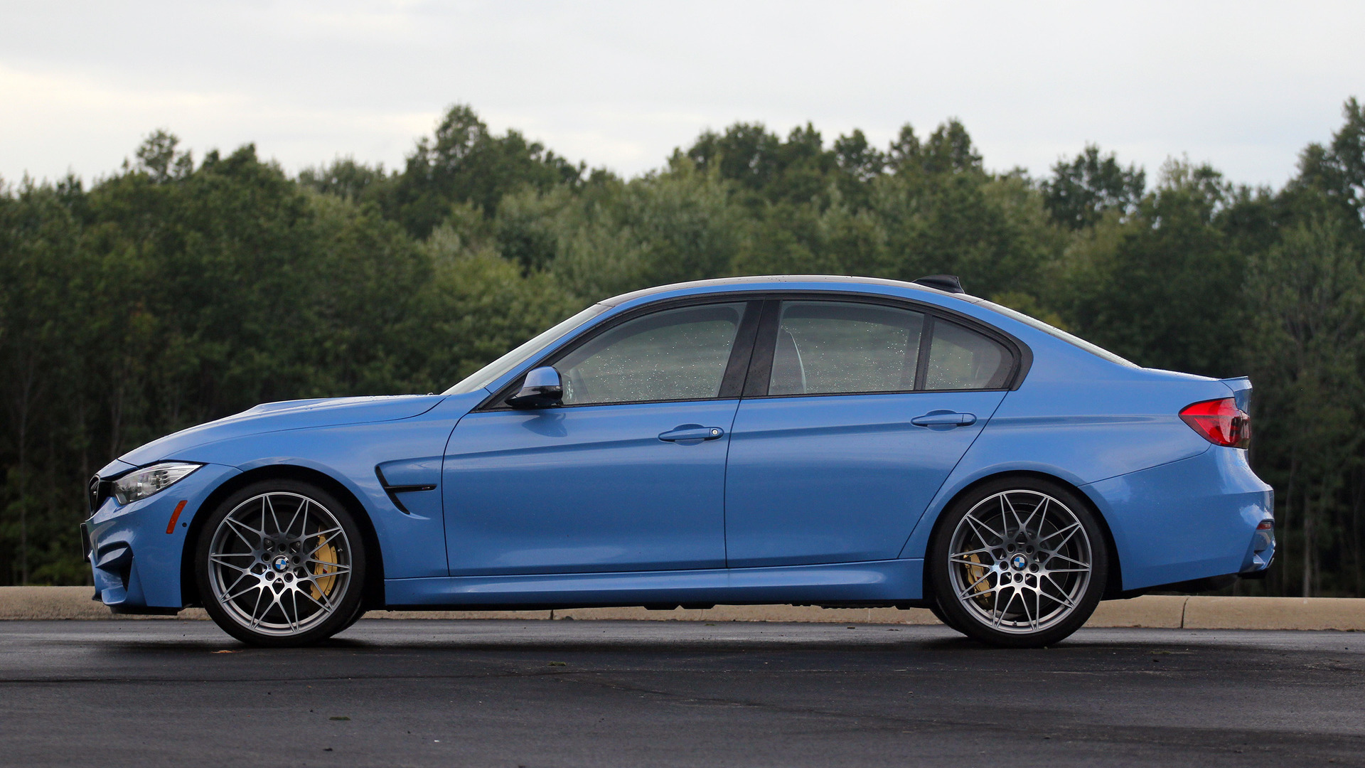 BMW m3 Side view