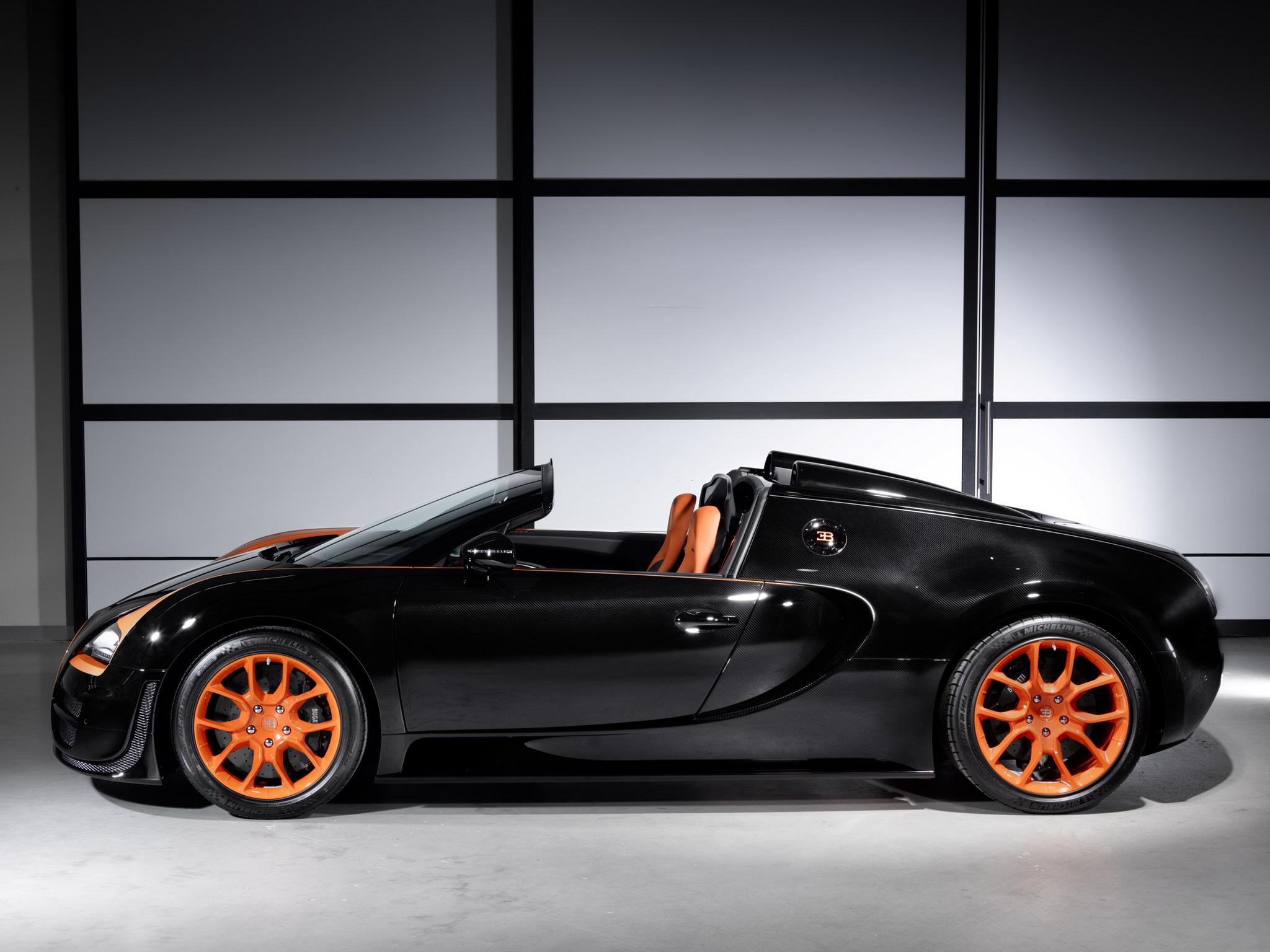 Bugatti Veyron Grand Sport Vitesse 2013