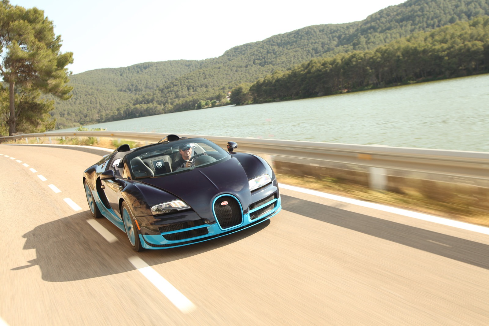 Bugatti Veyron Grand Sport Vitesse 2013