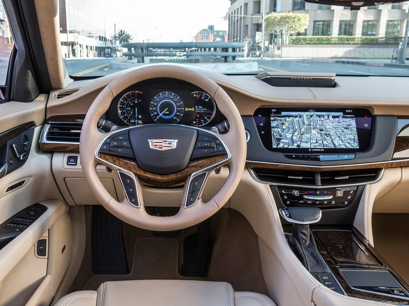 Cadillac ct8 2019