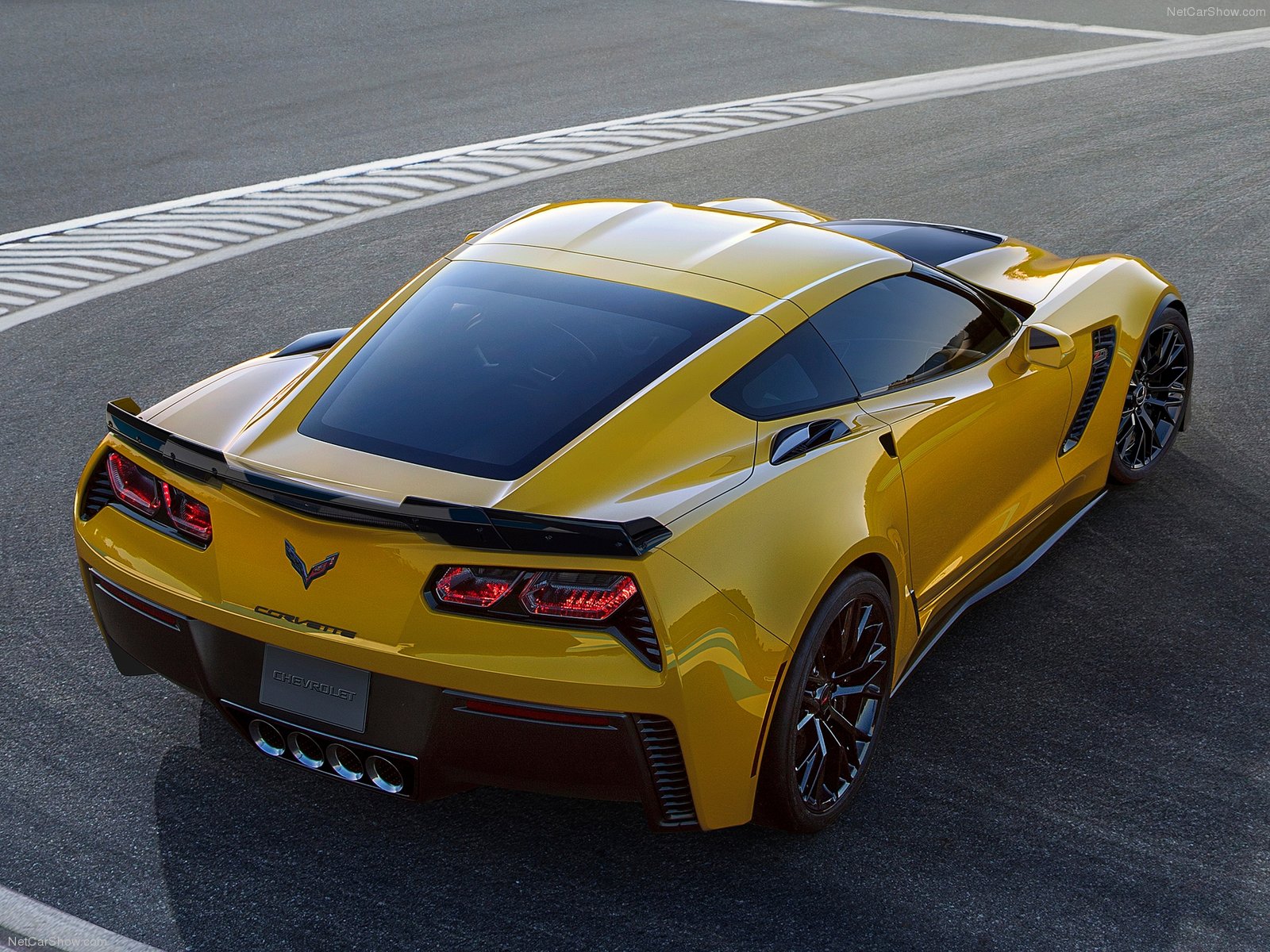 Chevrolet Corvette c7 zr1 Yellow