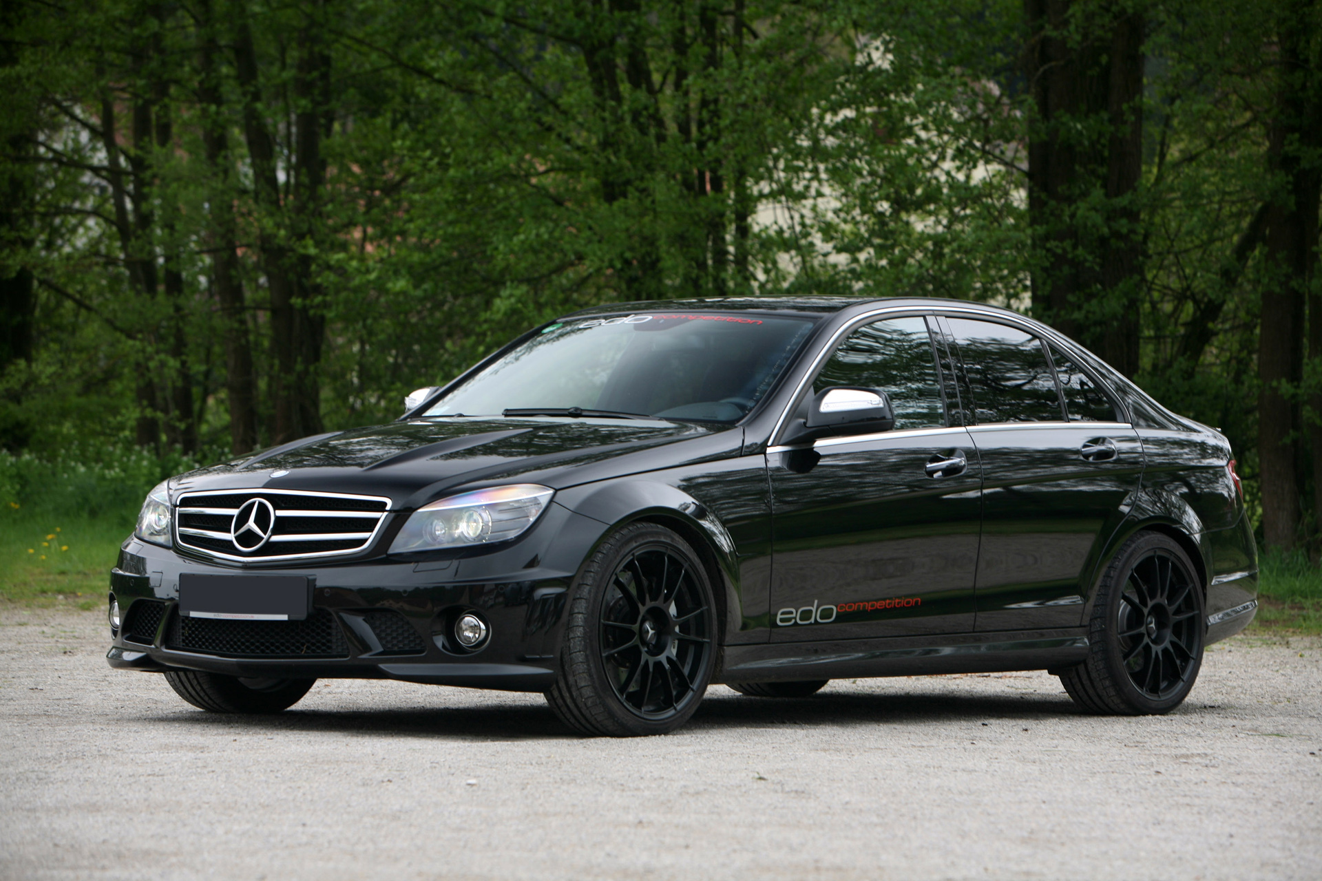 Mercedes Benz c class w204 черный