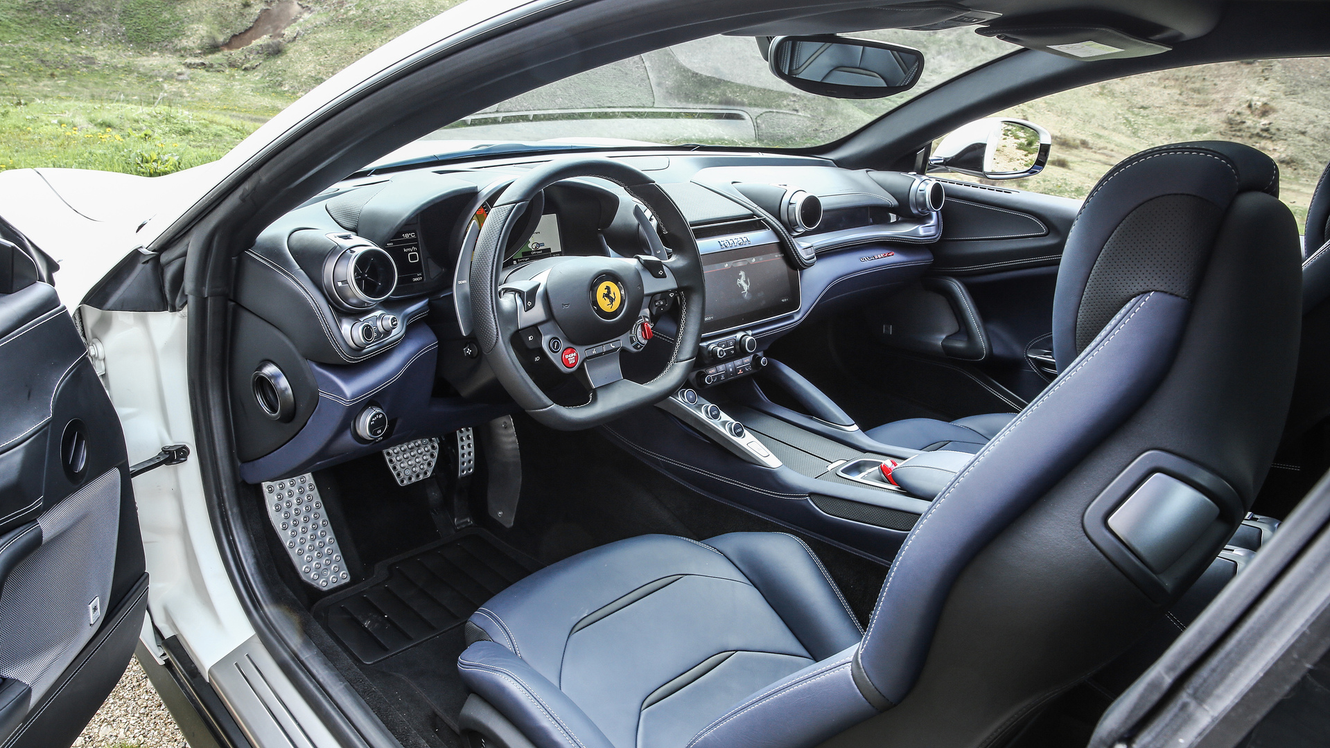 Ferrari gtc4lusso Interior