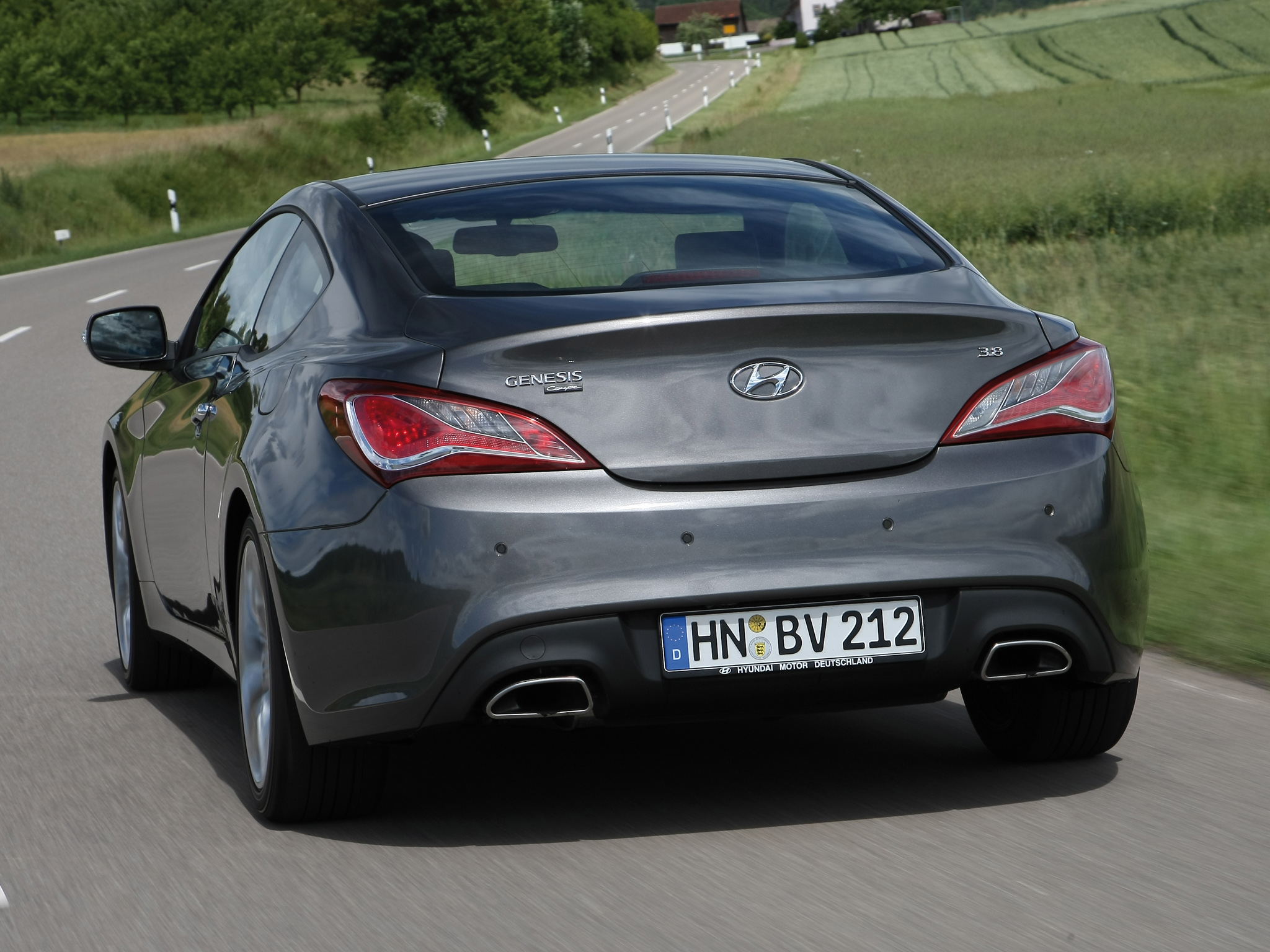 Hyundai Genesis Coupe 2011