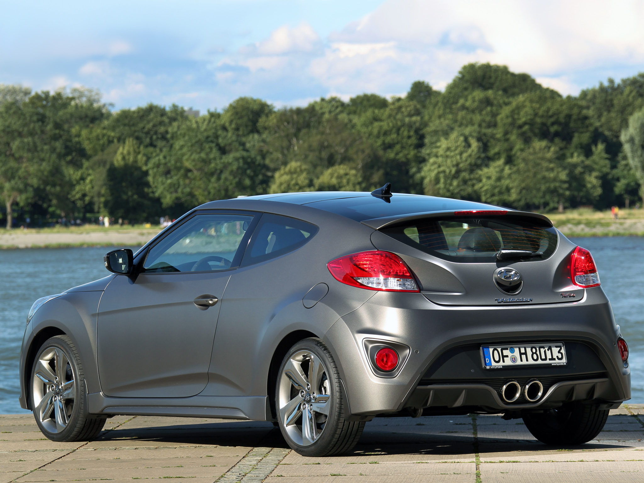 Hyundai veloster фото