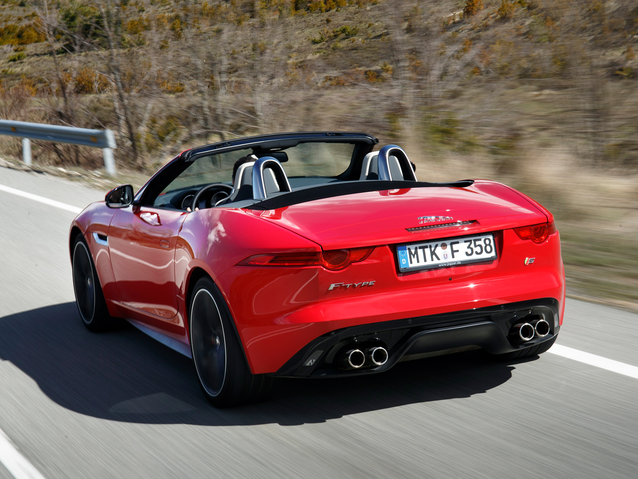 Jaguar f Type v8 s