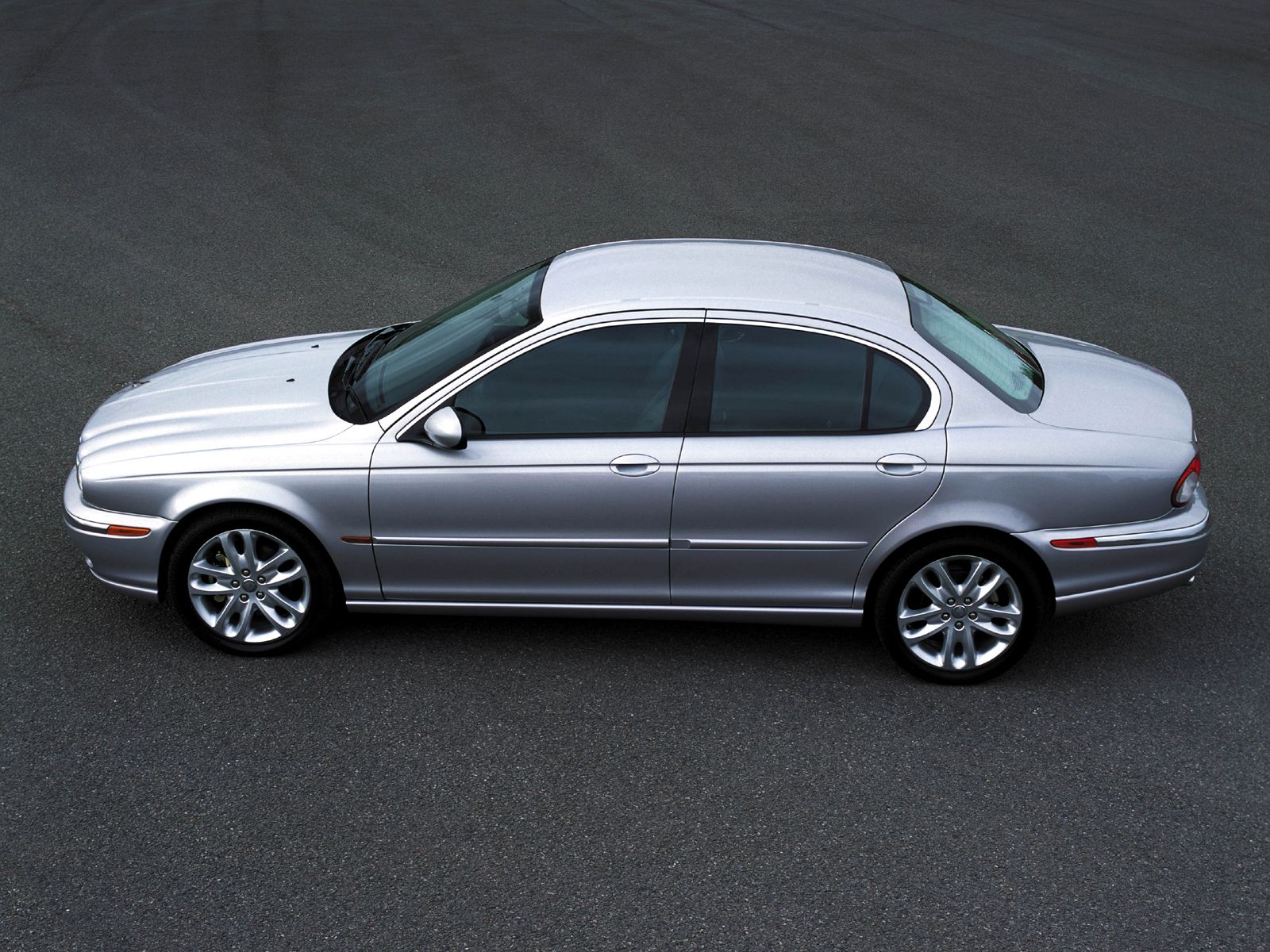 Фото jaguar x type