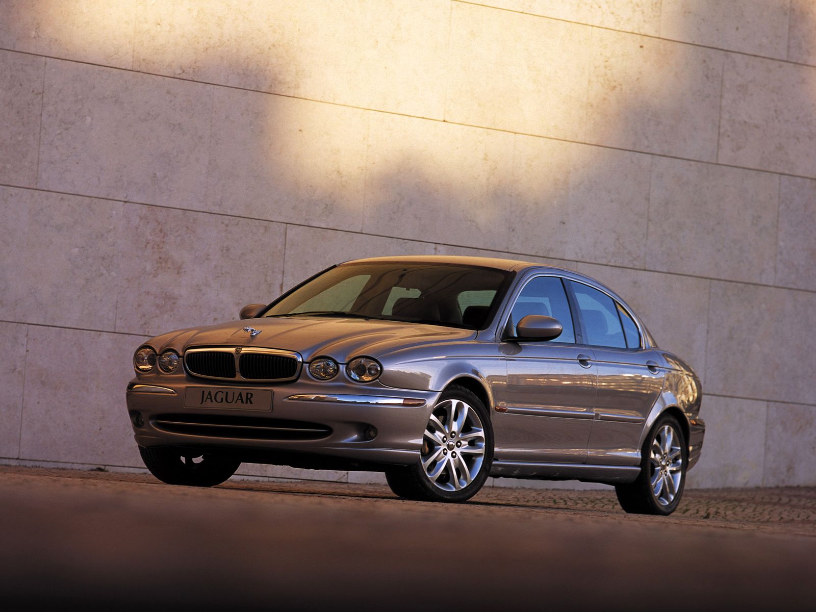 Фото jaguar x type