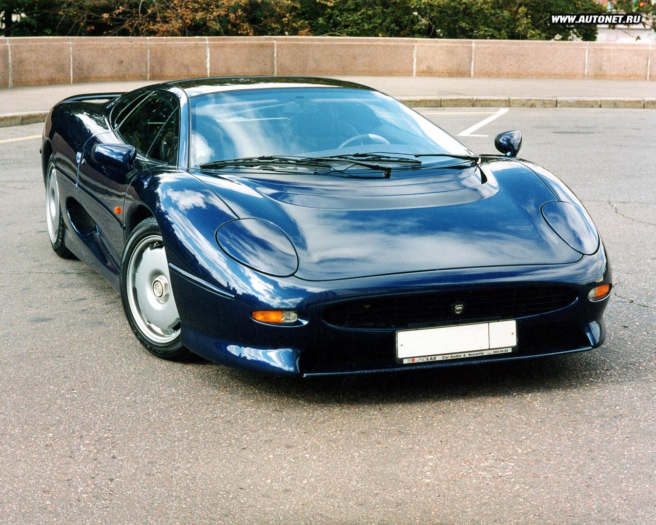 Машина Ягуар xj220