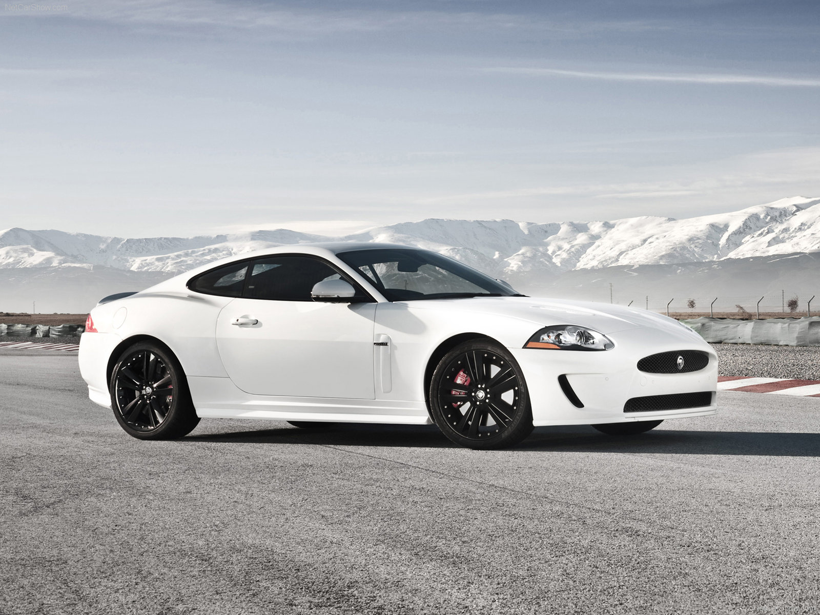 Jaguar XKR Speed Pack and Black Pack