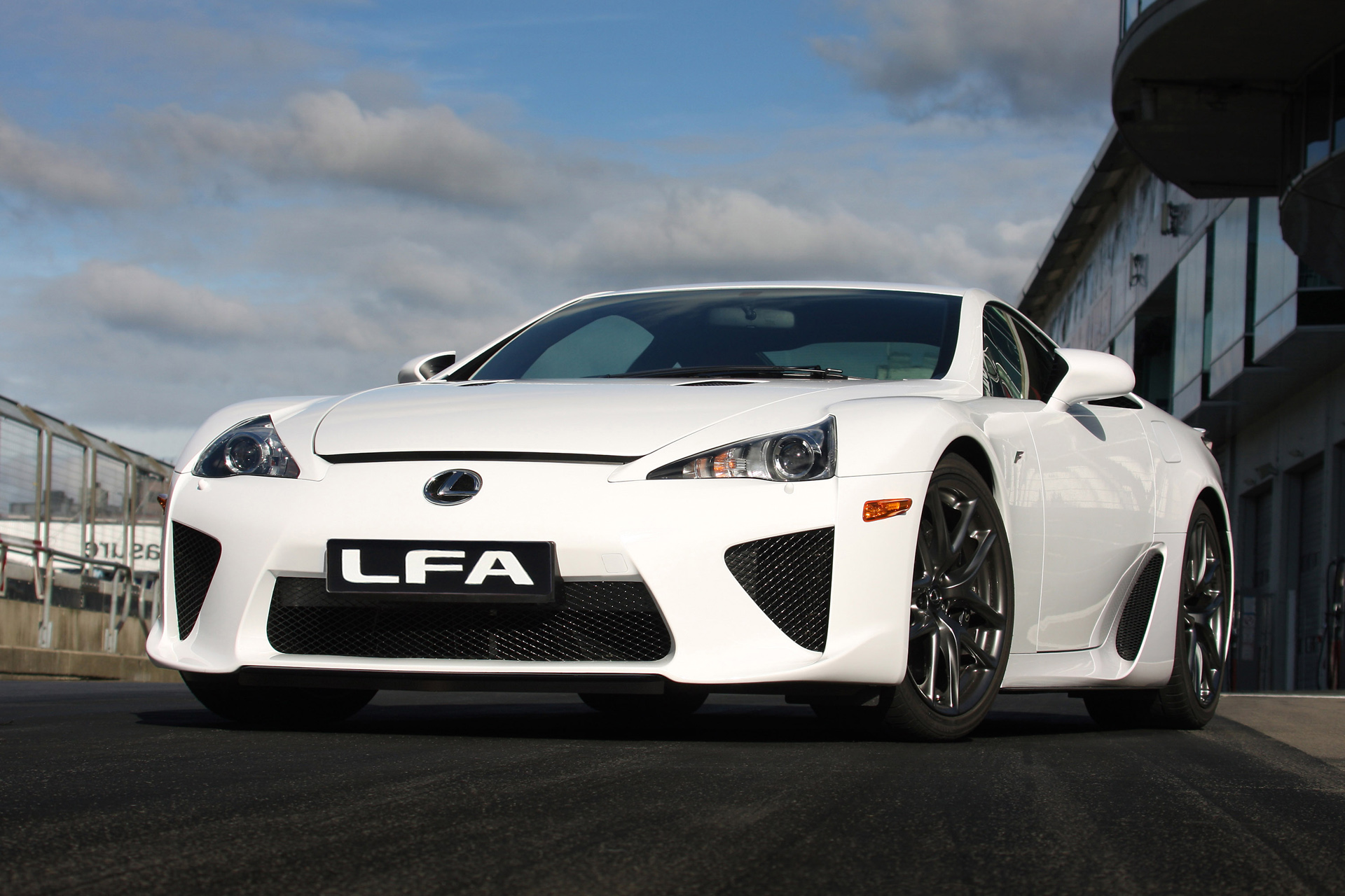 Lexus LFA Япония