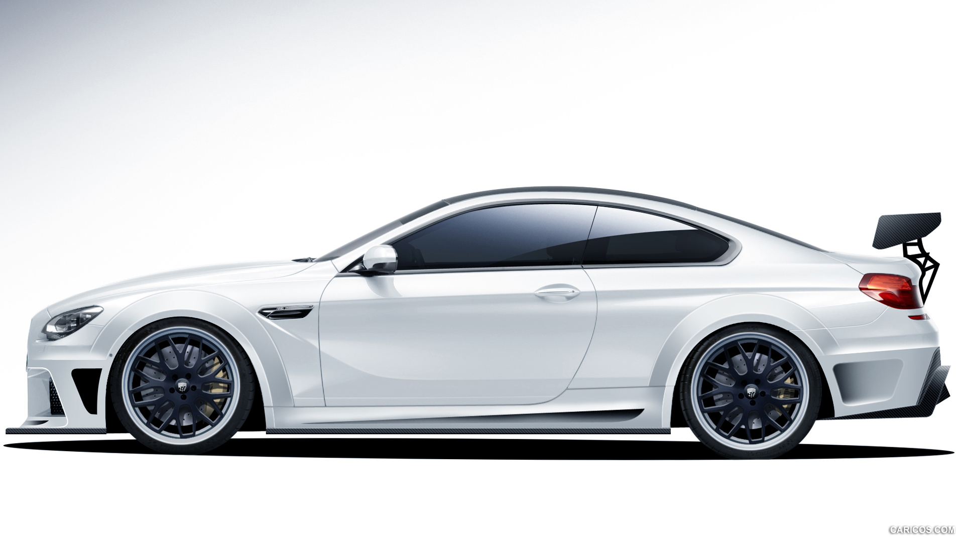 BMW m6 сбоку